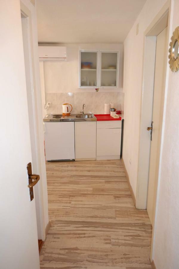 Ljubica Apartment *